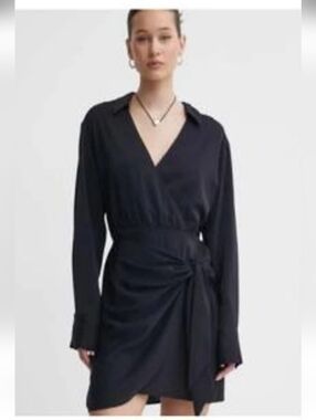 ABERCROMBIE & FITCH | Wrap Mini Dress Black.sz XL